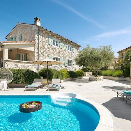Residence Pietre D'Istria - With Private Service Burići Eksteriør billede