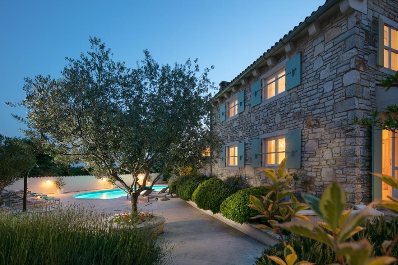 Residence Pietre D'Istria - With Private Service Burići Eksteriør billede